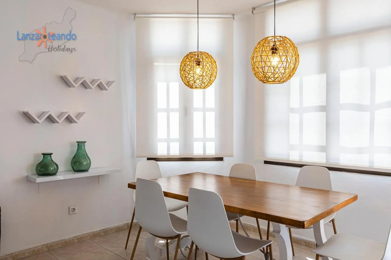 Vivienda Vacacional Timanfaya Puerto del Carmen